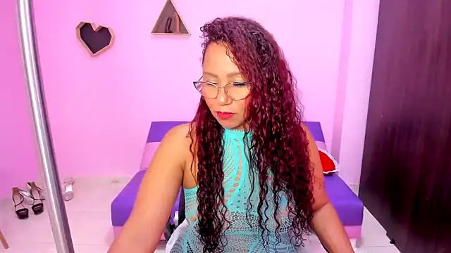 MATURE WHOR33 online show from October 2025 12:06:01 PM