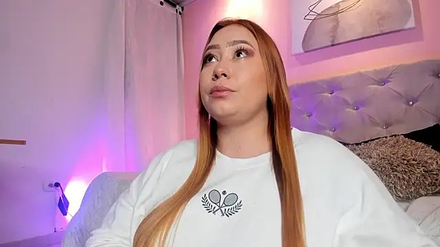 Snapshot of hannamartinn chatting on November 2025 02:10:01 AM hannamartinn online show from November 2025 02:10:01 AM