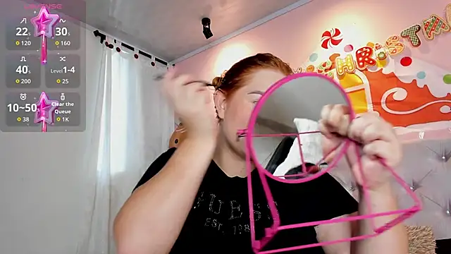 Snapshot of hannamartinn chatting on December 2025 02:38:02 PM hannamartinn online show from December 2025 02:38:02 PM