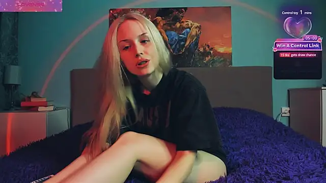 Snapshot of Linda_Roxy chatting on February 2025 05:31:01 PM Linda Roxy online show from February 2025 05:31:01 PM