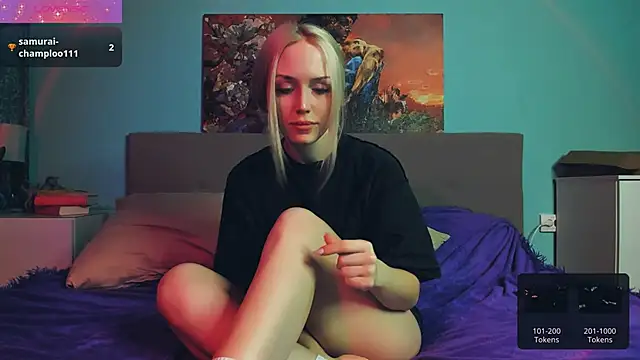 Snapshot of Linda_Roxy chatting on December 2024 01:42:02 PM Linda Roxy online show from December 2024 01:42:02 PM