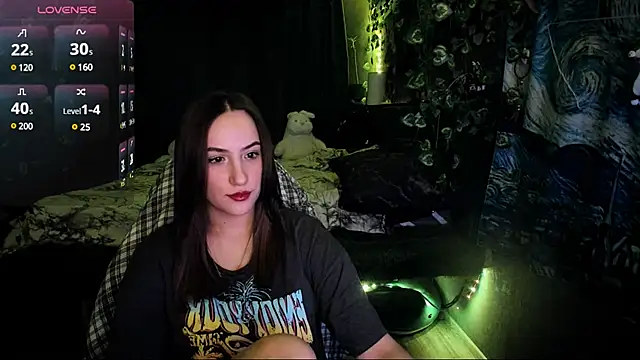 Selbi Paine online show from January 2025 10:10:01 AM