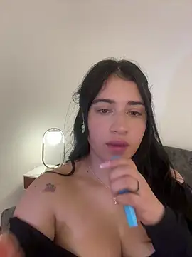 KallyMyller1 online show from April 2026 07:43:02 PM