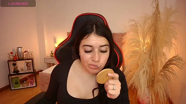 KallyMyller1 online show from February 2025 07:53:02 PM