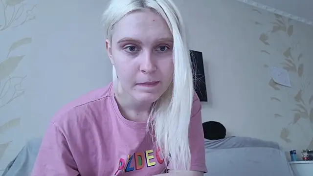 Evelyn rabbit online show from March 2025 09:56:01 AM