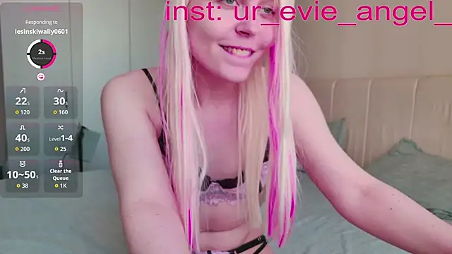 Evelyn rabbit online show from March 2026 09:22:01 AM