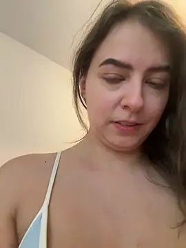 Snapshot of eleonoree chatting on June 2026 02:37:02 PM eleonoree online show from June 2026 02:37:02 PM