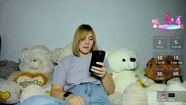 KindKristy online show from October 2025 05:20:01 AM