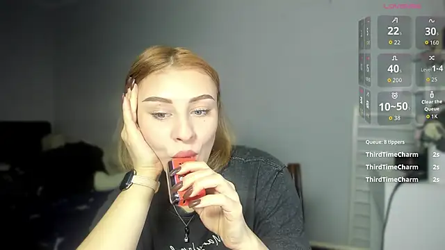 KindKristy online show from November 2025 05:30:01 AM