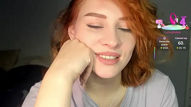 KindKristy online show from December 2025 05:00:02 AM