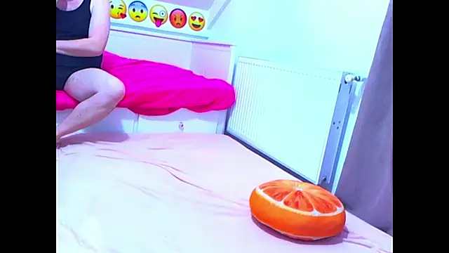 evehotty online show from March 2026 08:09:01 PM