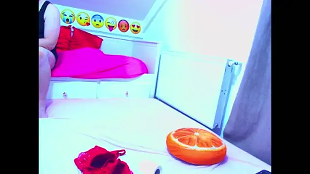 evehotty online show from November 2025 08:02:02 PM