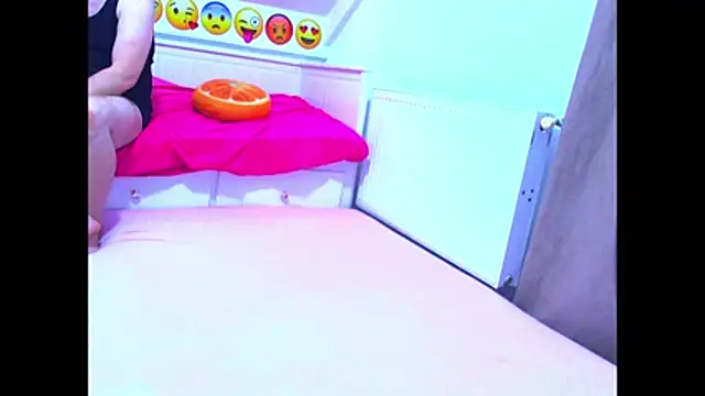 evehotty online show from January 2026 08:05:01 PM