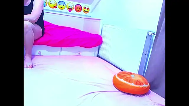 evehotty online show from March 2026 08:09:01 PM