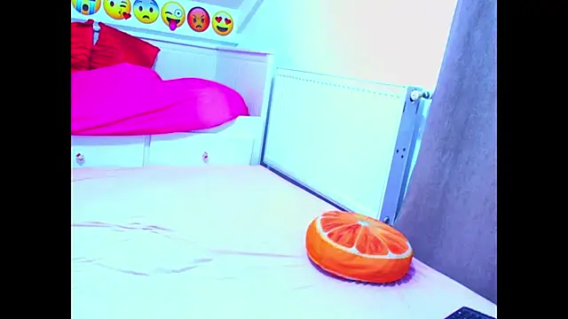 evehotty online show from November 2025 08:03:01 PM