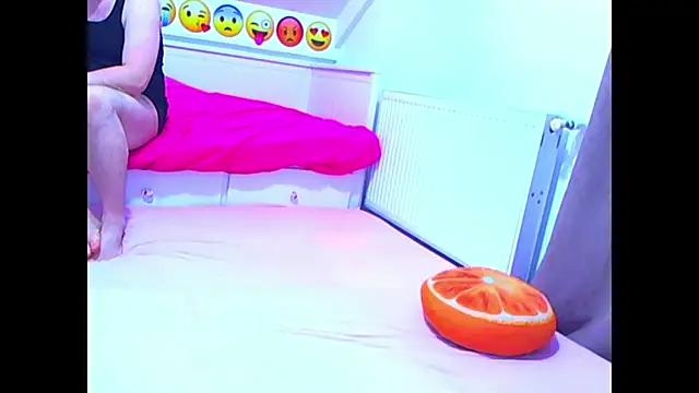 evehotty online show from March 2026 08:10:02 PM