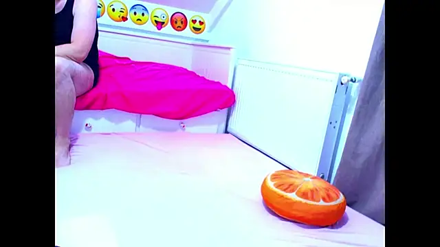 evehotty online show from February 2026 08:03:02 PM