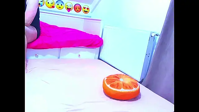 evehotty online show from March 2026 08:05:01 PM