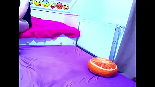 evehotty online show from February 2026 08:06:01 PM