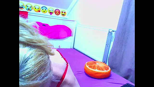 evehotty online show from October 2025 07:02:01 PM