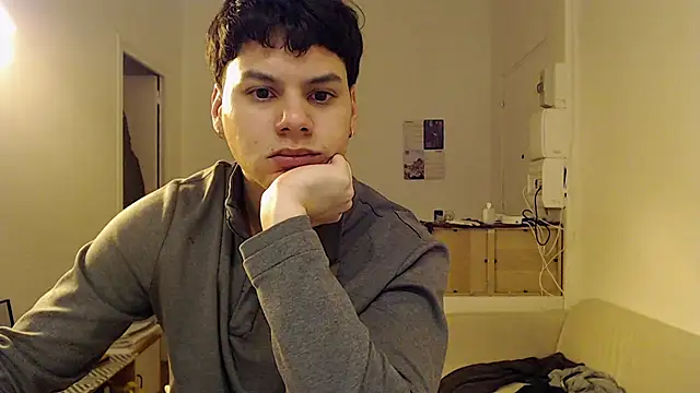 tomas boy20 online show from February 2026 06:18:02 PM