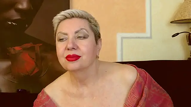 Snapshot of LadyPosh chatting on March 2025 09:59:02 PM LadyPosh online show from March 2025 09:59:02 PM