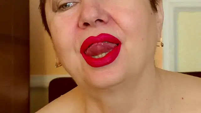 LadyPosh online show from February 2026 09:17:02 AM