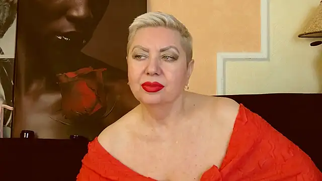 Snapshot of LadyPosh chatting on February 2025 04:54:02 AM LadyPosh online show from February 2025 04:54:02 AM