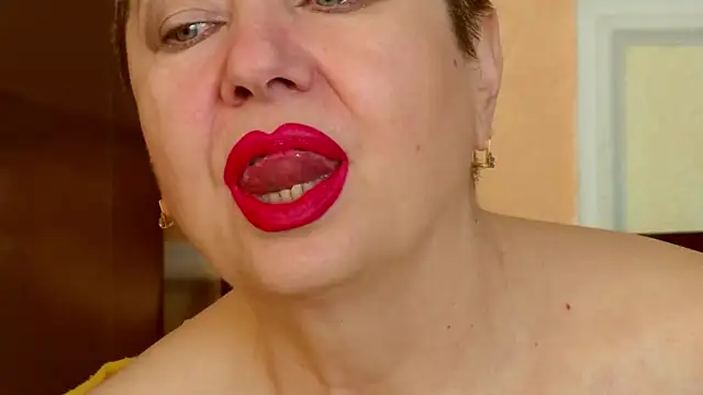 LadyPosh online show from February 2026 10:22:02 AM