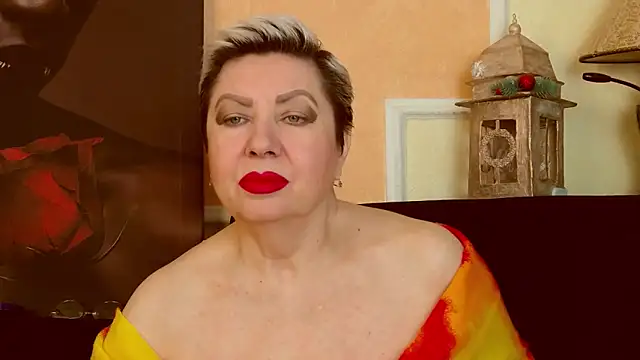 LadyPosh online show from March 2026 08:53:01 PM