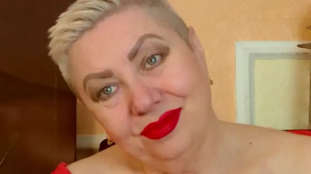 LadyPosh online show from April 2026 10:14:01 PM