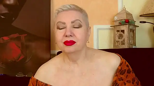 LadyPosh online show from April 2026 10:16:01 PM