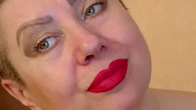 LadyPosh online show from October 2025 09:55:01 PM