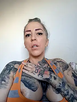 vamporasuccubus19777 online show from February 2025 09:15:01 PM