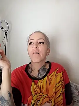 Snapshot of vamporasuccubus19777 chatting on November 2025 03:33:01 PM vamporasuccubus19777 online show from November 2025 03:33:01 PM