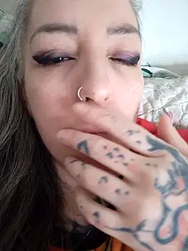 vamporasuccubus19777 online show from September 2025 11:23:01 AM
