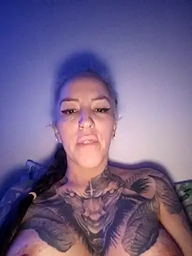 vamporasuccubus19777 online show from October 2025 03:30:02 AM
