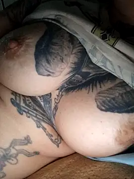 vamporasuccubus19777 online show from May 2026 11:09:02 PM