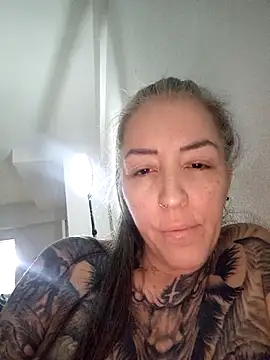 vamporasuccubus19777 online show from February 2025 01:46:02 AM