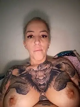 vamporasuccubus19777 online show from April 2026 10:03:01 PM