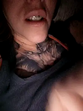 vamporasuccubus19777 online show from October 2025 08:48:02 AM