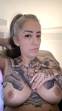 vamporasuccubus19777 online show from February 2025 11:13:02 PM