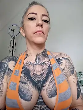 vamporasuccubus19777 online show from March 2025 07:41:02 PM