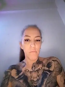 vamporasuccubus19777 online show from September 2025 10:49:02 PM