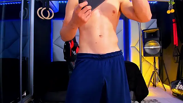 Aydenmiller96 online show from June 2026 02:39:01 PM