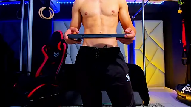 Aydenmiller96 online show from February 2026 06:42:01 AM