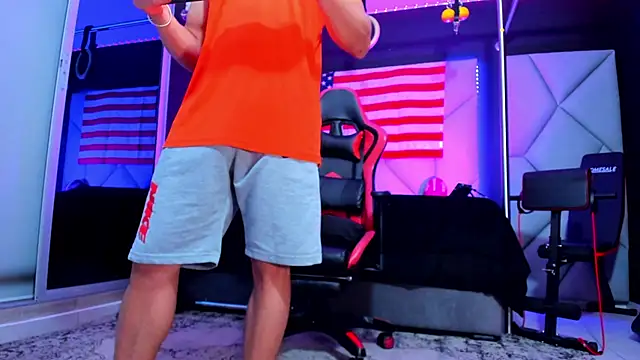 Aydenmiller96 online show from September 2025 04:17:01 AM