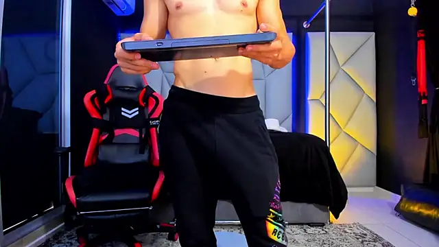 Aydenmiller96 online show from February 2026 03:02:02 PM