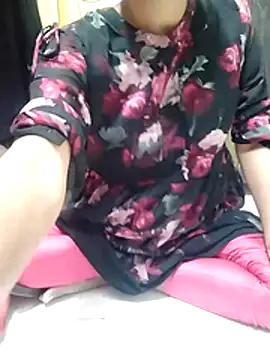 Yoursejal online show from November 2025 01:11:01 PM