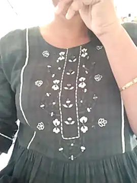 Yoursejal online show from November 2025 09:35:02 AM